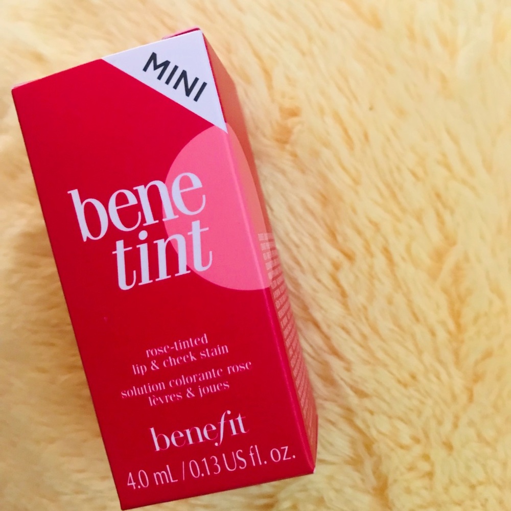 Cheek & lip stain ( rose tinted )